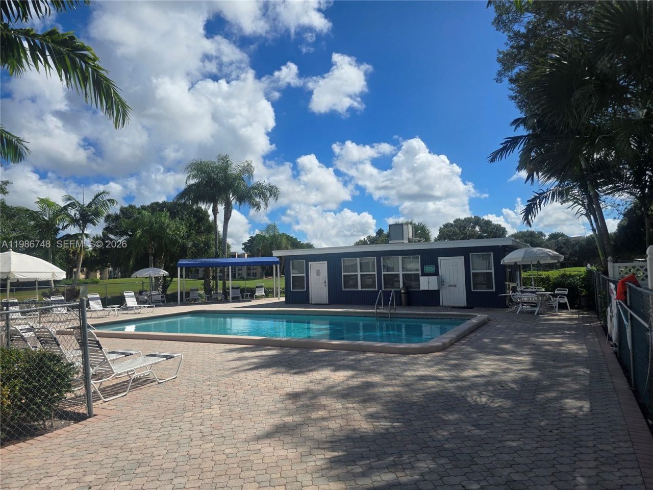 9461 Evergreen Pl , Unit 305, Davie, FL 33324 Photo