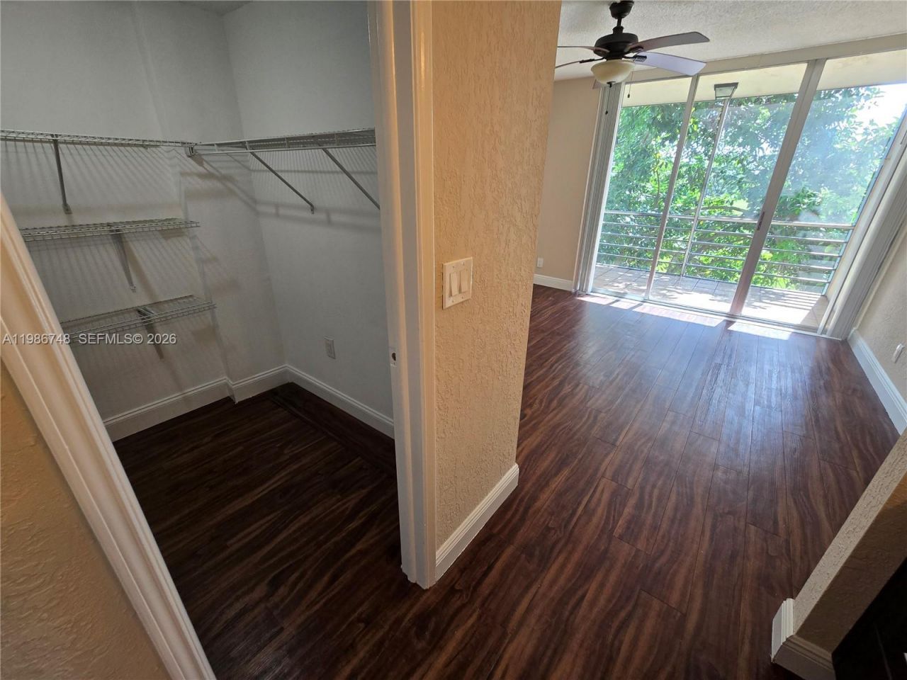 9461 Evergreen Pl, Unit 305, Davie, FL 33324 Photo