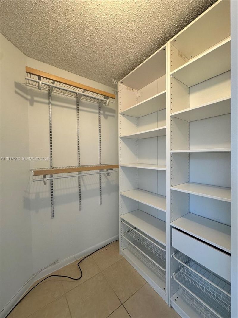 9701 Fontainebleau Blvd, Unit C203, Miami, FL 33172 Photo