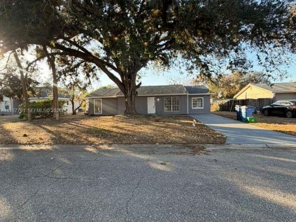 4030 SCHOOL CIR , La Belle, FL 33935