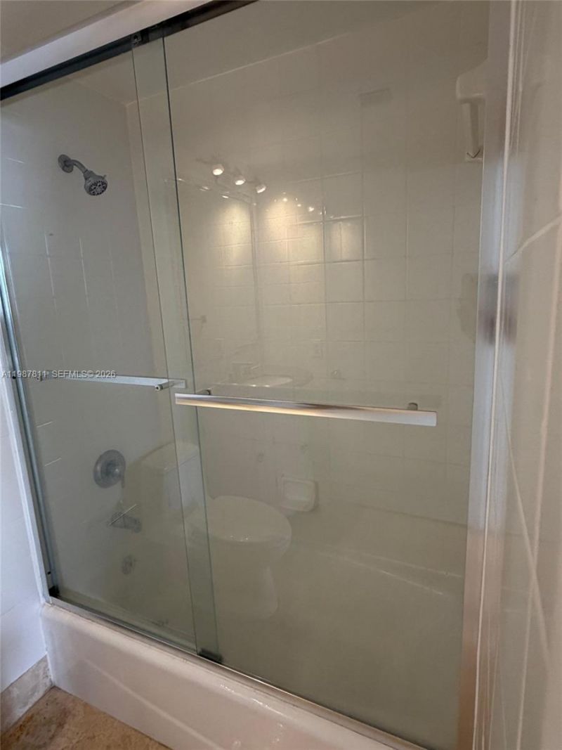 185 SE 14th Ter , Unit 2701, Miami, FL 33131 Photo