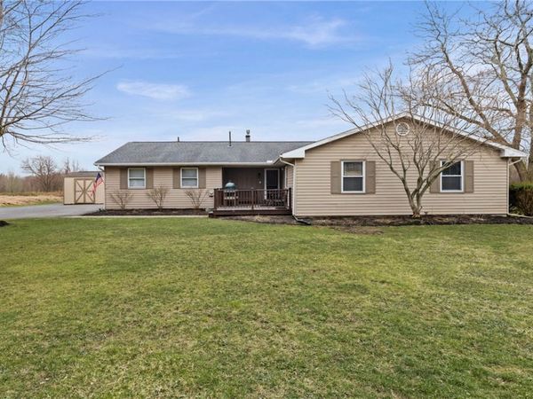 11046 W Scott Road, Medina, NY 14103