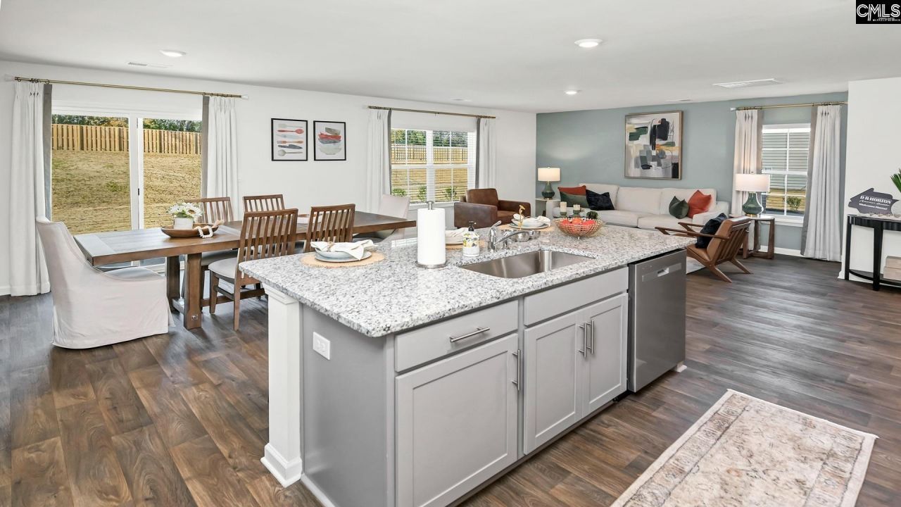 1053 Grand Oaks Drive Photo 8