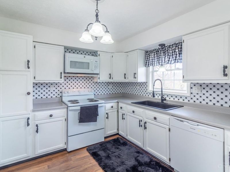 215 Hale Drive, West Union, OH 45693 Photo 21