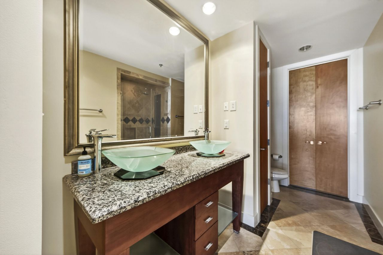 150 Bee Street Photo 19