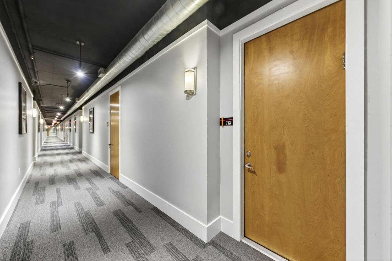 150 Bee Street Photo 23