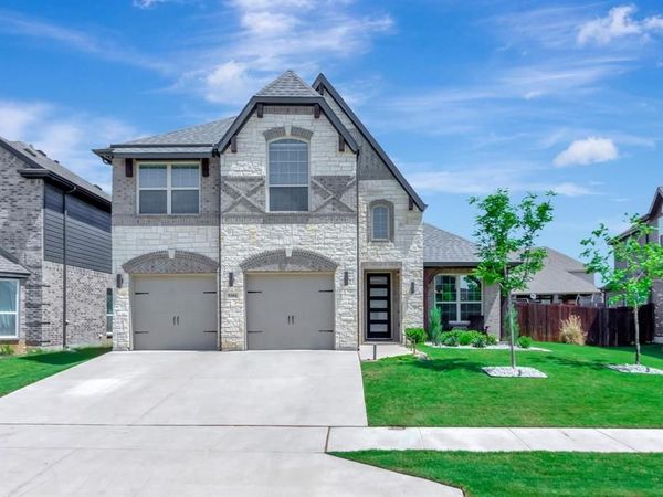 9304 Saltbrush Street, Fort Worth, TX 76177
