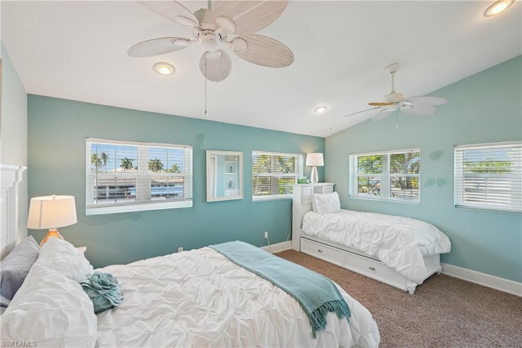 2520 SE 20th Pl, Cape Coral, FL 33904 Photo