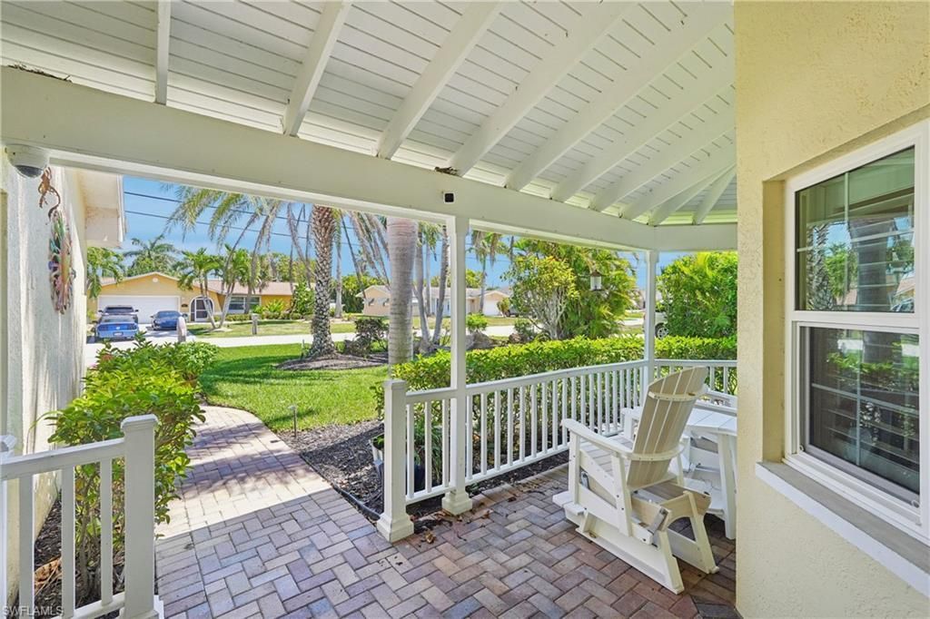 2520 SE 20th Pl, Cape Coral, FL 33904 Photo