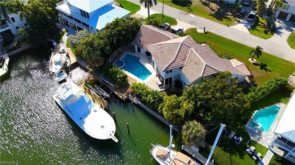 1748 Jewel Box Dr, Sanibel, FL 33957 Photo