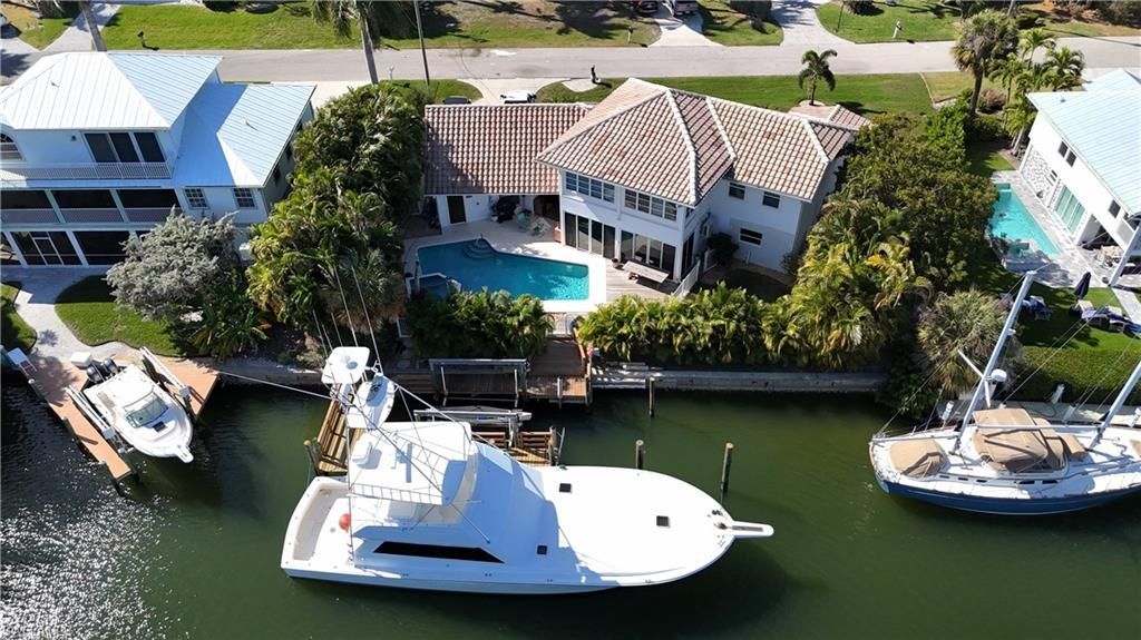 1748 Jewel Box Dr, Sanibel, FL 33957 Photo