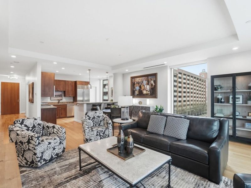 1 Roebling Way, Unit 401, Covington, KY 41011 Photo 5