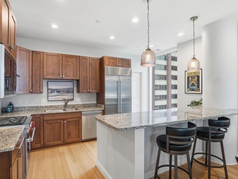 1 Roebling Way, Unit 401, Covington, KY 41011 Photo 8