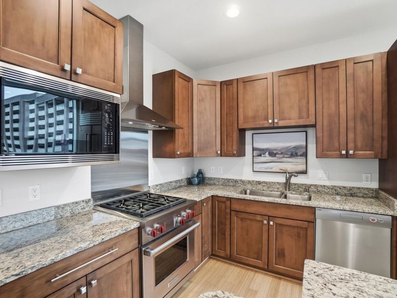 1 Roebling Way, Unit 401, Covington, KY 41011 Photo 9