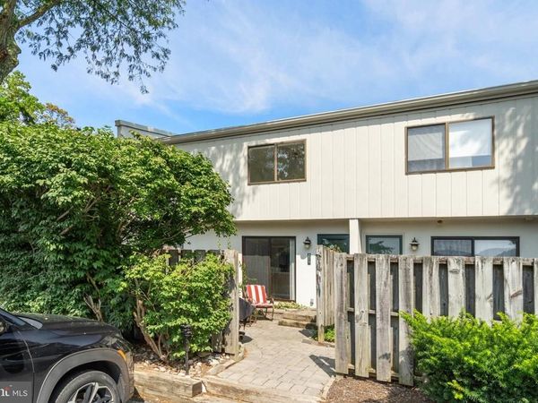 273 SUMMIT HOUSE , Unit 273, WEST CHESTER, PA 19382