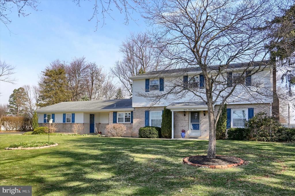 1527 Fisher Road, Mechanicsburg, PA 17055 Main Photo