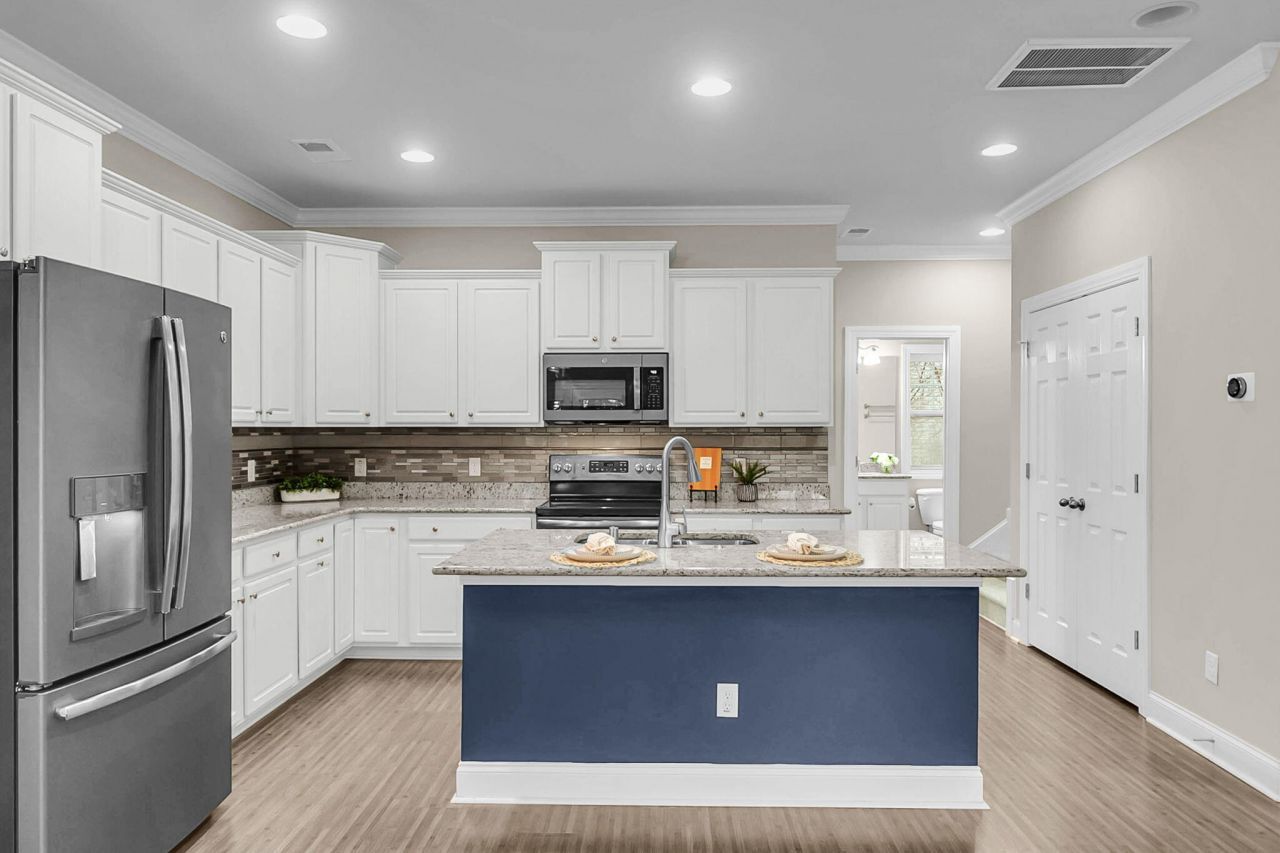 4017 Hartland Street Photo 19