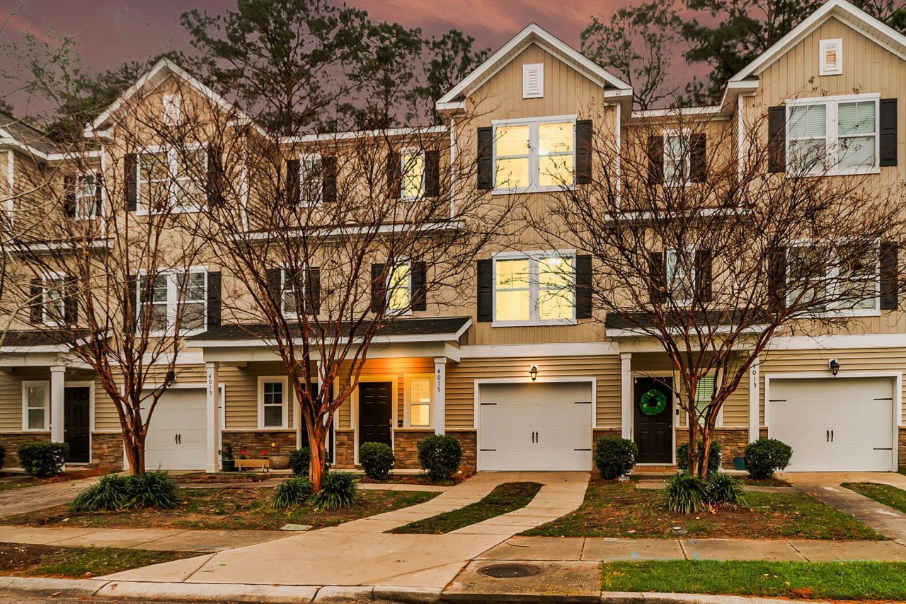 4017 Hartland Street Photo 50