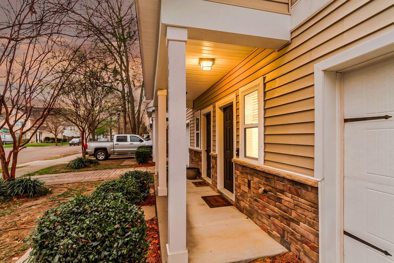 4017 Hartland Street Photo 51