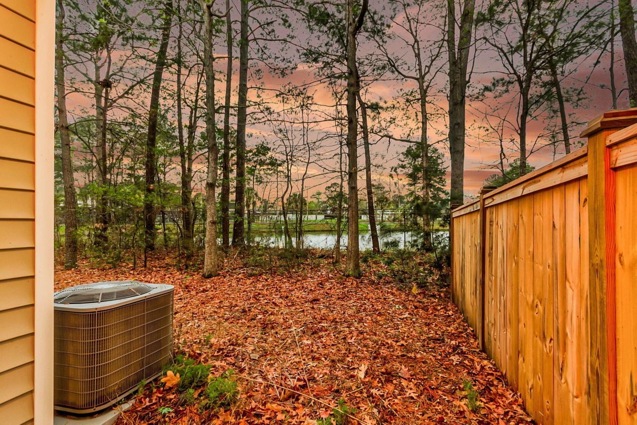 4017 Hartland Street Photo 57