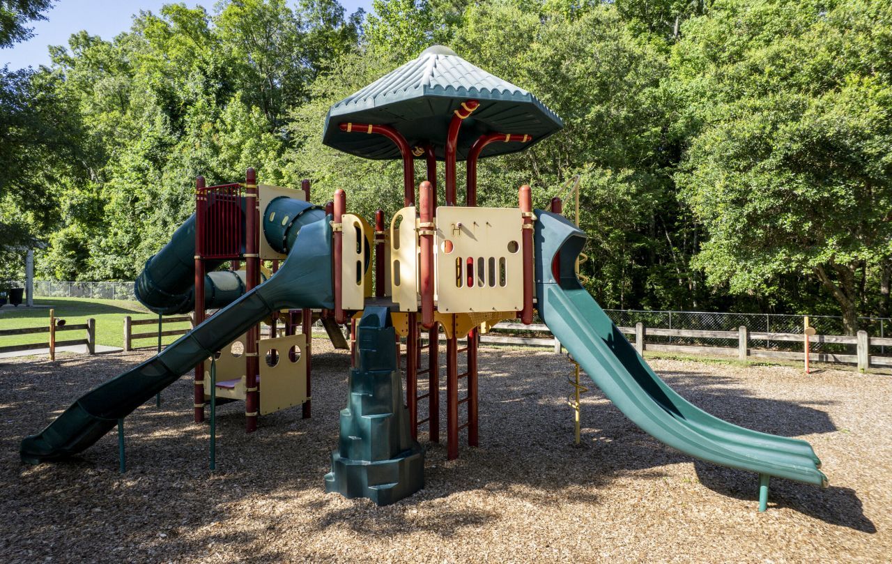 4017 Hartland Street Photo 58