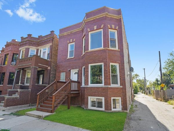 4447 W van buren Street, Chicago, IL 60624