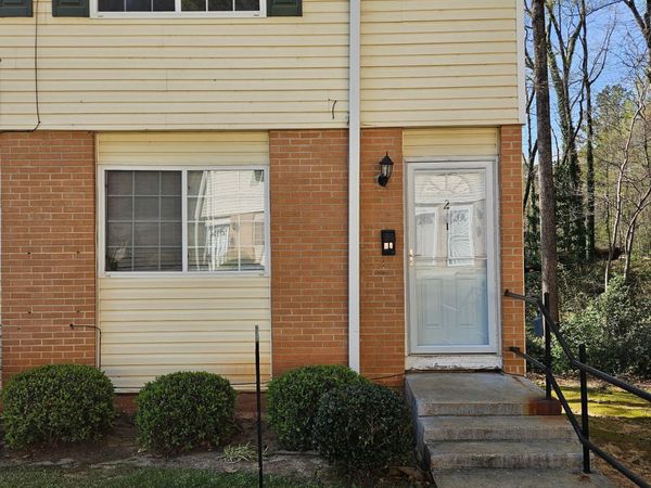405 Fairburn Road, Unit 21, Atlanta, GA 30331
