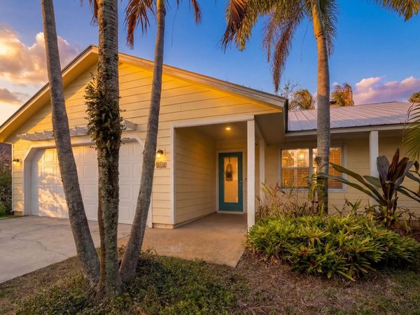 2280 SE Longhorn Avenue, Port St. Lucie, FL 34952