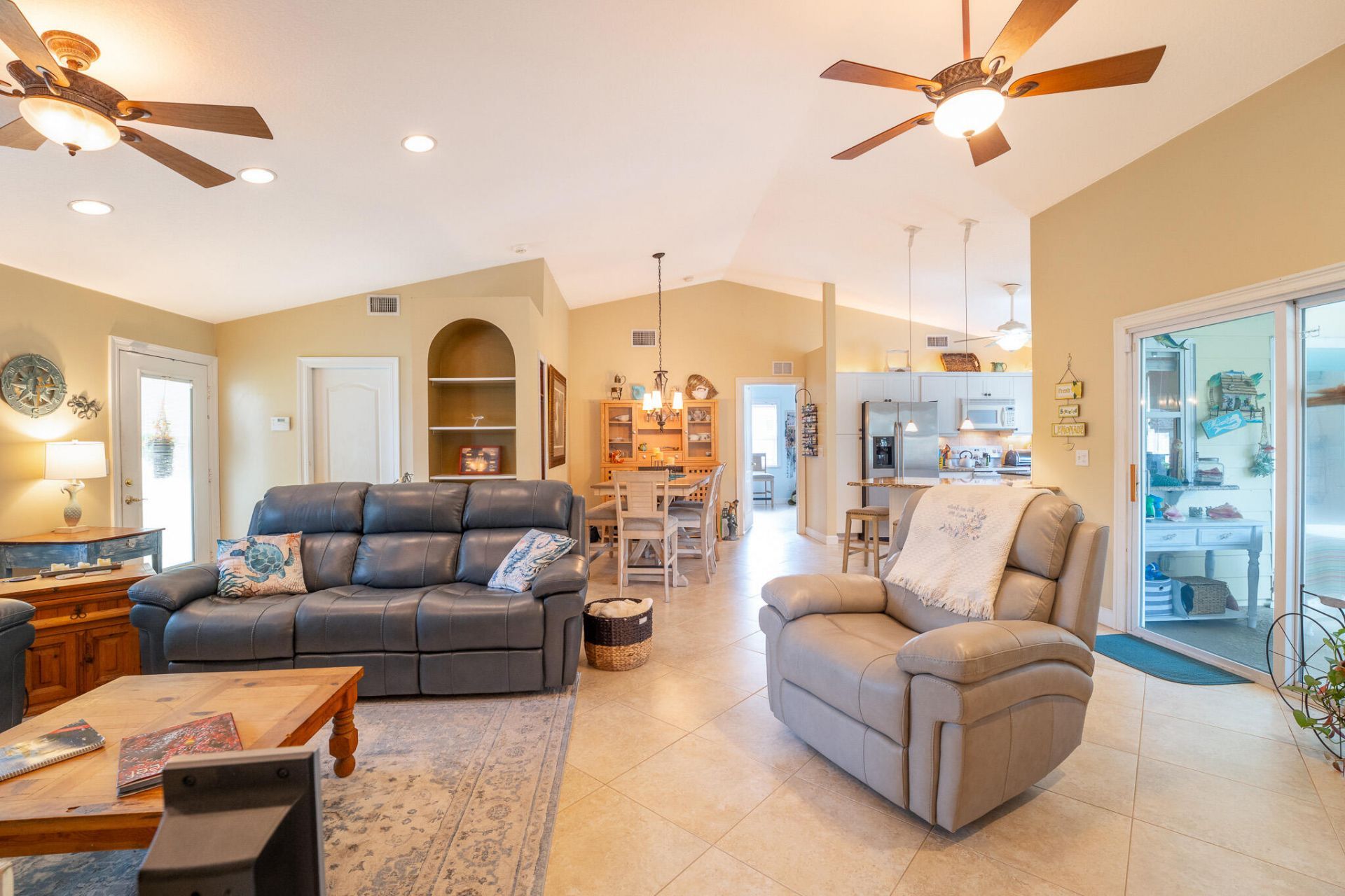 2280 SE Longhorn Avenue, Port Saint Lucie, FL 34952 Photo