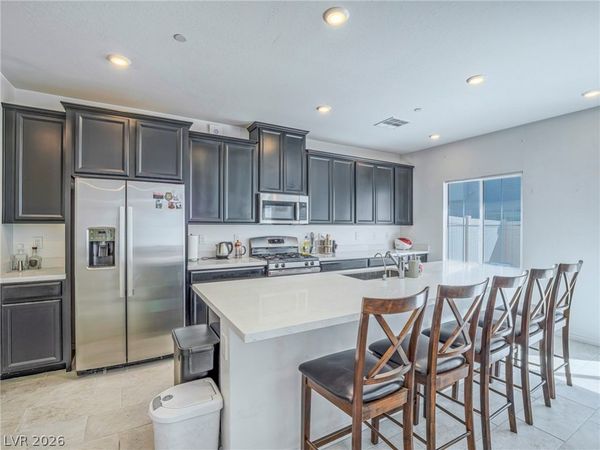 7236 N Decatur Boulevard, Unit 4, Las Vegas, NV 89084