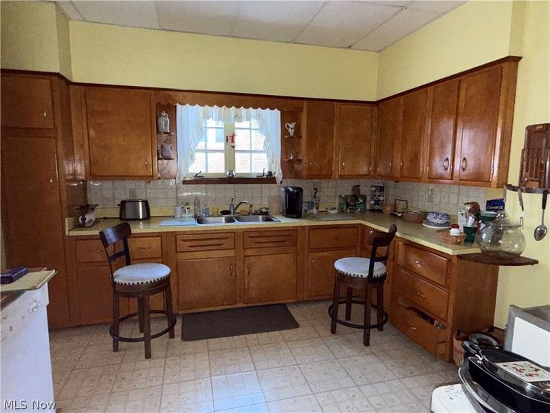 717 Woodlawn Road, Steubenville, OH 43952 Photo 10