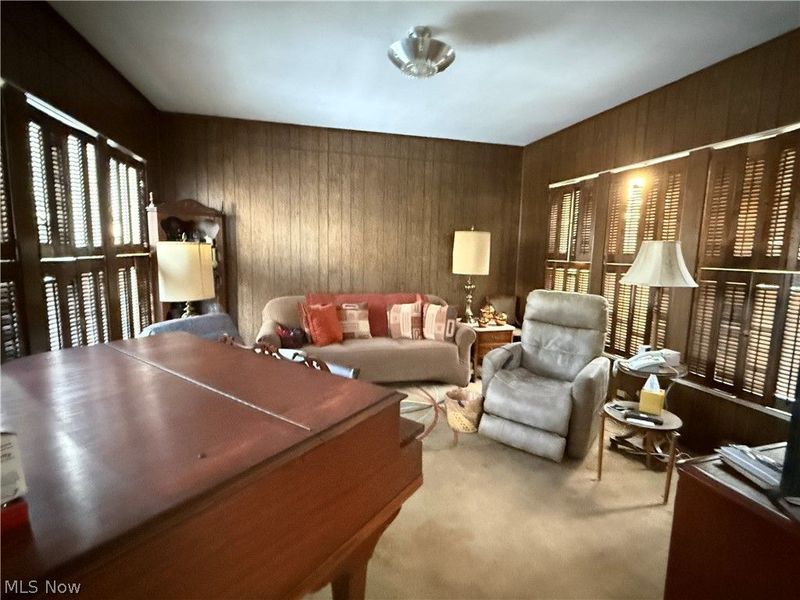 717 Woodlawn Road, Steubenville, OH 43952 Photo 9