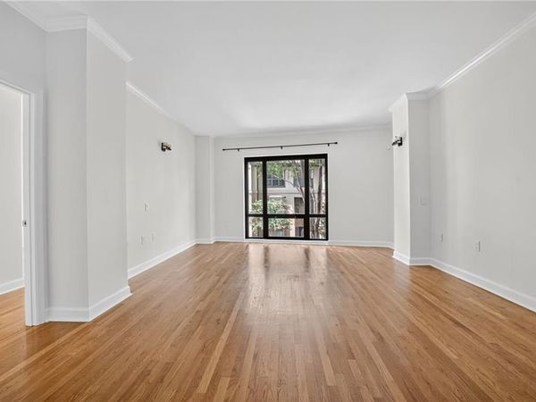 3475 Oak Valley Road NE, Unit 250, Atlanta, GA 30326