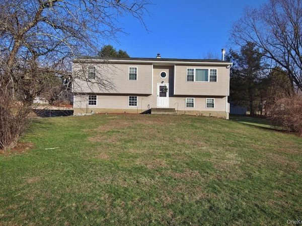 2 Farmstead Lane , Brewster, NY 10509