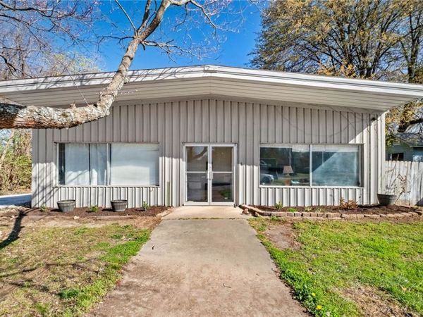 52 Wilson Street , Farmington, AR 72730