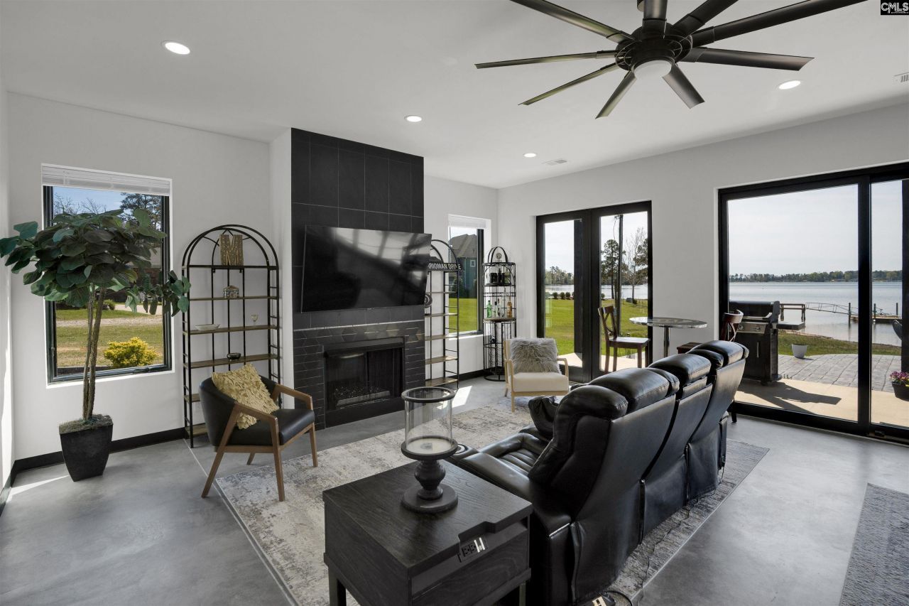 116 Currioman Drive Photo 34