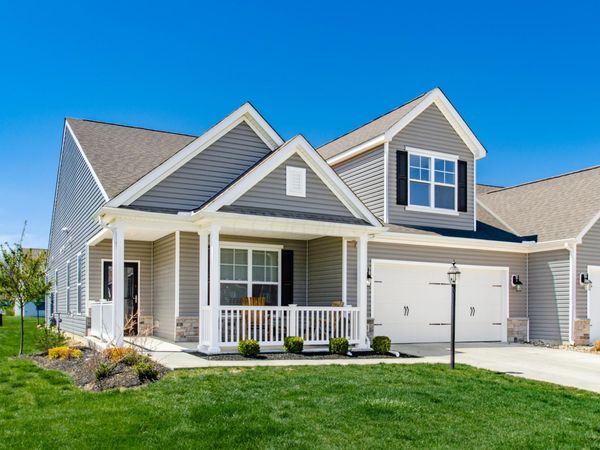 413 Halton Drive, Pataskala, OH 43062