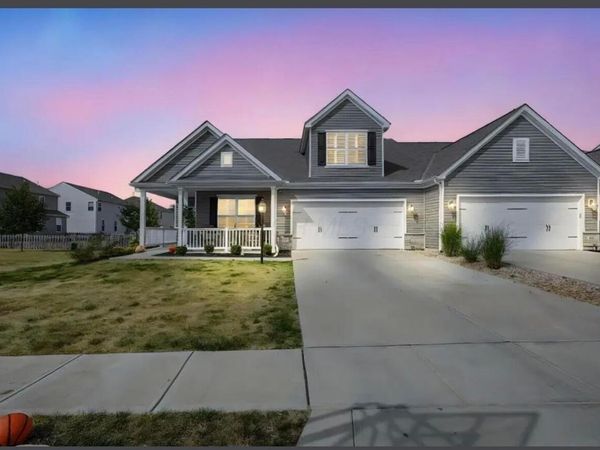 413 Halton Drive , Pataskala, OH 43062