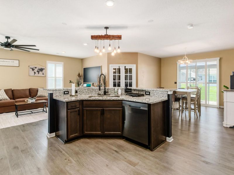 413 Halton Drive, Pataskala, OH 43062 Photo 14