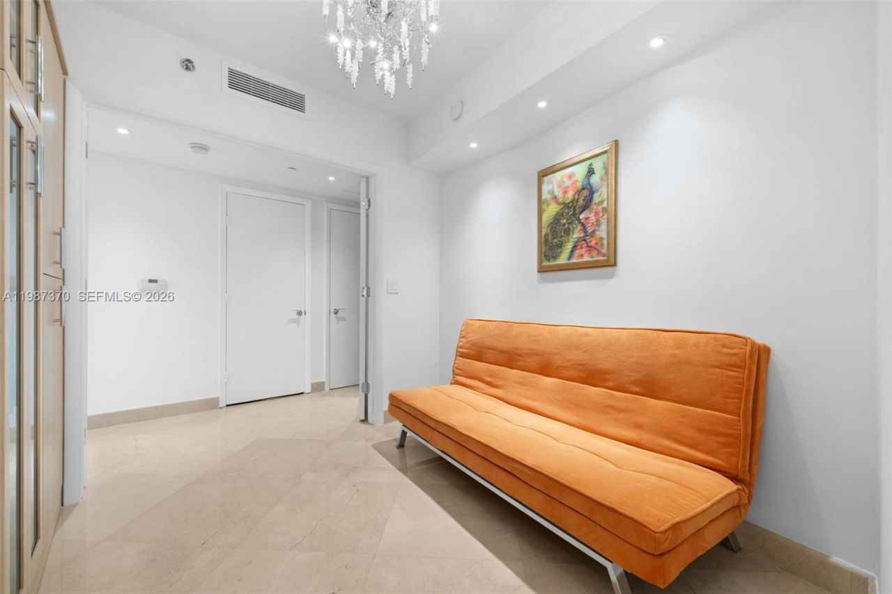 1850 S Ocean Dr, Unit 4206, Hallandale Beach, FL 33009 Photo