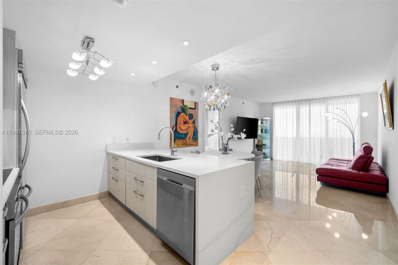1850 S Ocean Dr, Unit 4206, Hallandale Beach, FL 33009 Photo