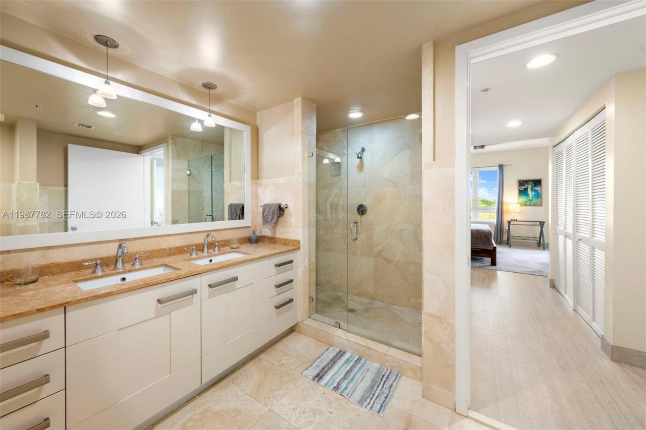 3540 Main Hwy, Unit PH04, Miami, FL 33133 Photo