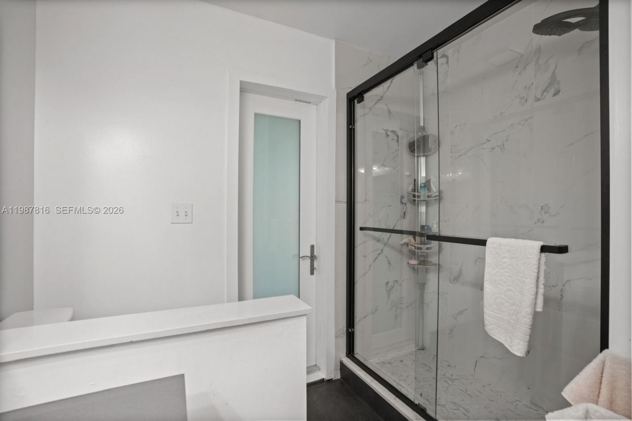 16941 Royal Poinciana Dr , Weston, FL 33326 Photo