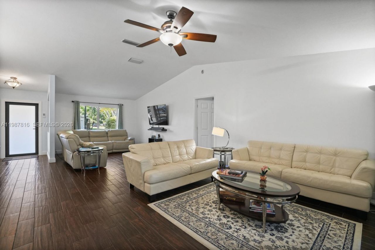 16941 Royal Poinciana Dr , Weston, FL 33326 Photo