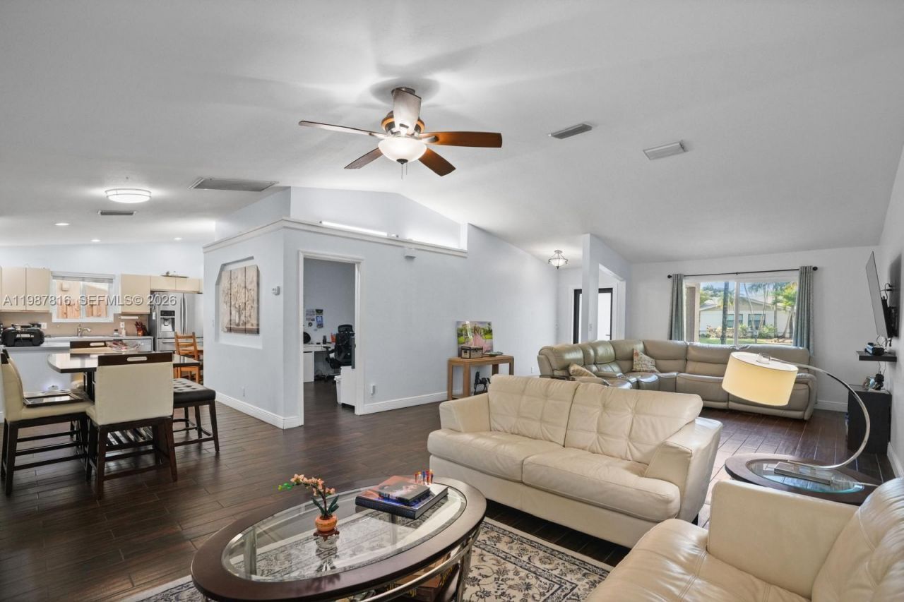 16941 Royal Poinciana Dr , Weston, FL 33326 Photo