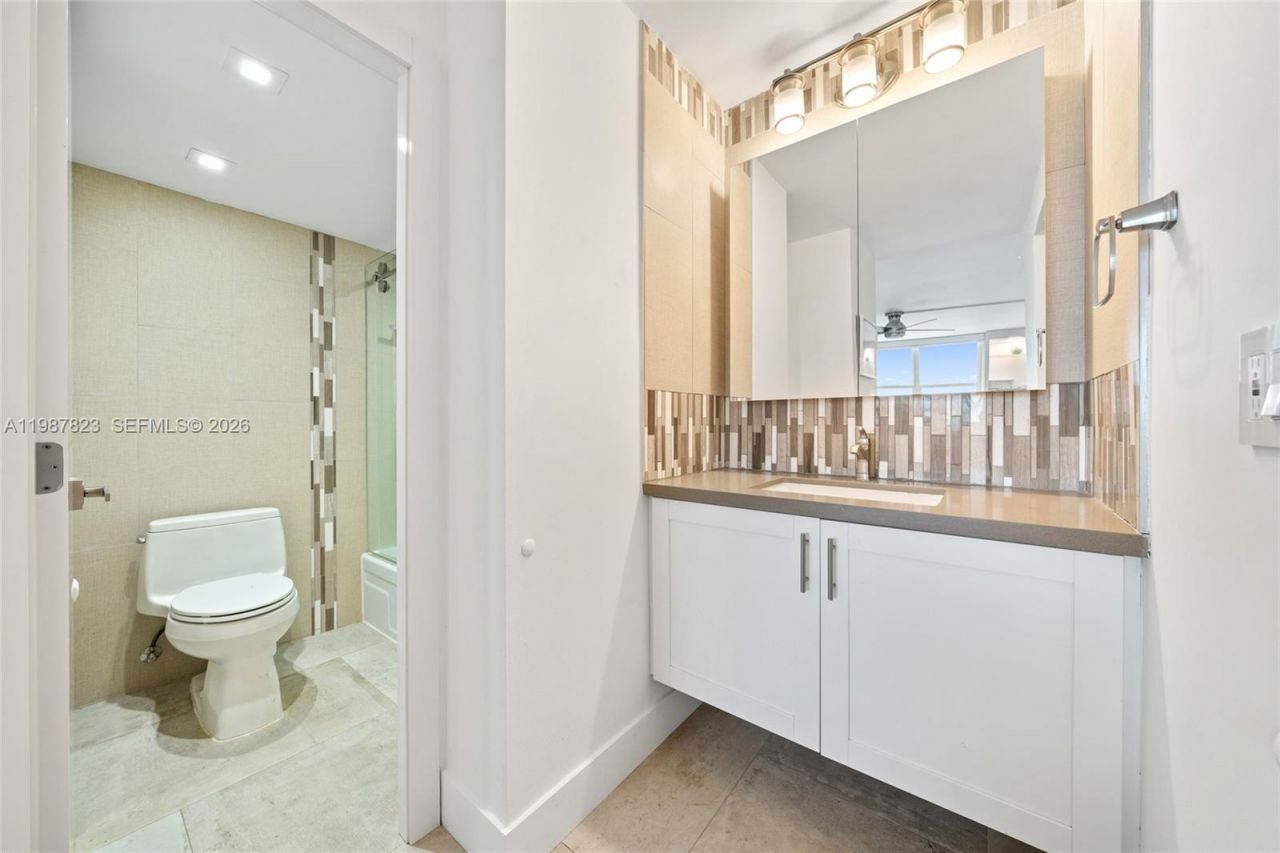 2101 S Ocean Dr , Unit 2304, Hollywood, FL 33019 Photo