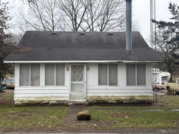 8528 Meeker Road, Dayton, OH 45414