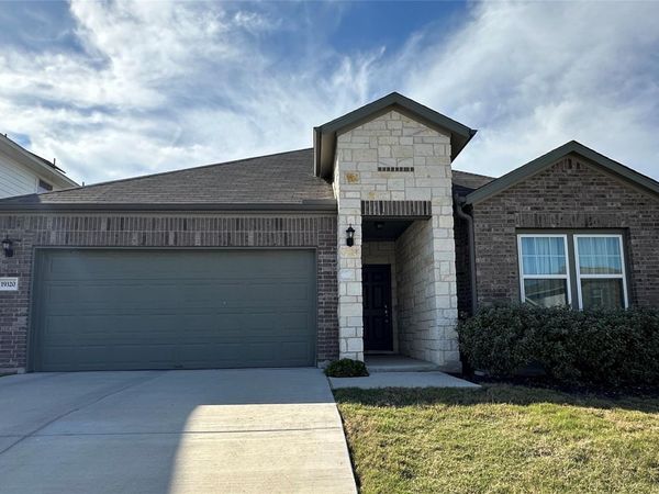 19320 Forman DR, Pflugerville, TX 78660