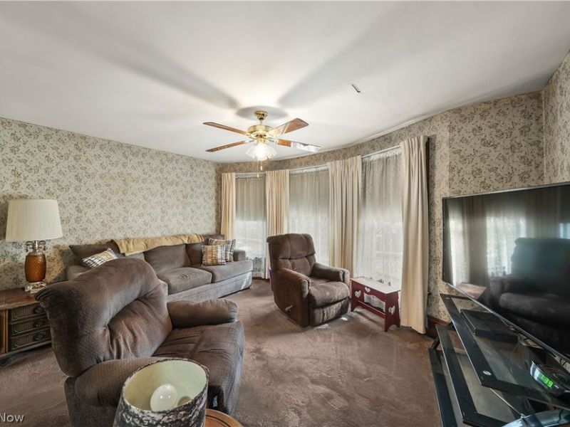 128 6th Street NW, Barberton, OH 44203 Photo 24