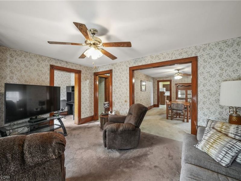 128 6th Street NW, Barberton, OH 44203 Photo 25